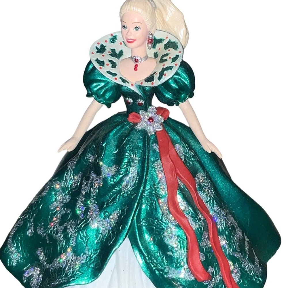 Hallmark Keepsake Series Ornament 1995 Holiday Barbie #3 - #QXI5057- Green Dress